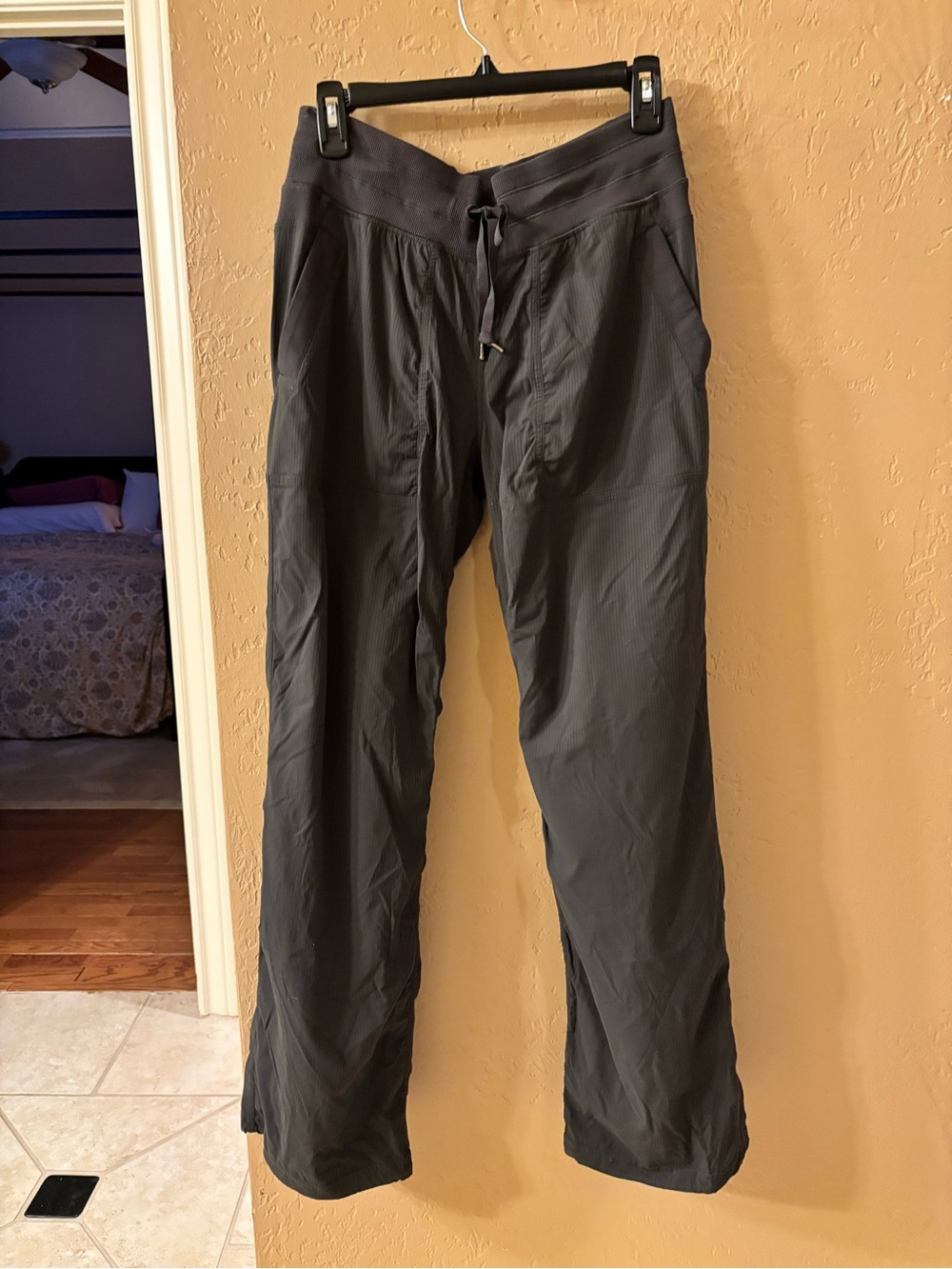 lululemon athletica Men's Charcoal Drawstring Joggers
